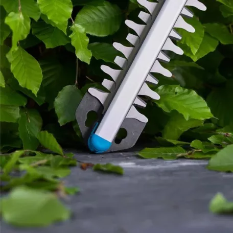 Gardena EasyCut Akkumulátoros sövénynyíró akkumulátor nélkül 45/18V P4A