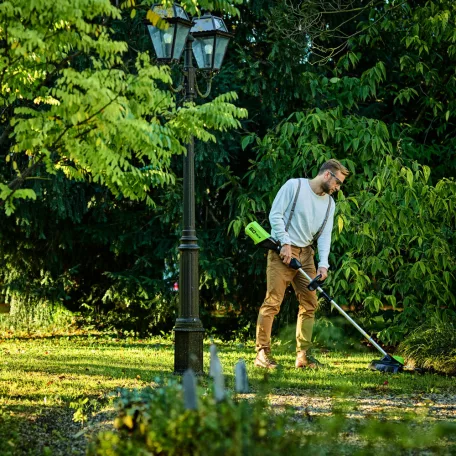 Greenworks GD60LT akkumulátoros fűkasza (akku és töltő nélkül) (2108307-GW)