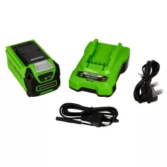 Akkumulátor és töltő induló készlet