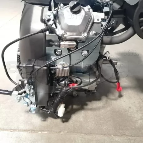 Motor vízszintes tengelyű Zongshen GB680 679cm3, 22le, 25.4x72mm, önindítós
